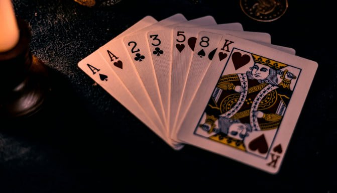 jilli77 Slots Jackpot ဆုငွေ ကြီး ရသောအချိန် Myanmar ကစားသမား ဝမ်းသာပျော်ရွှင်နေသောမြင်ကွင်း